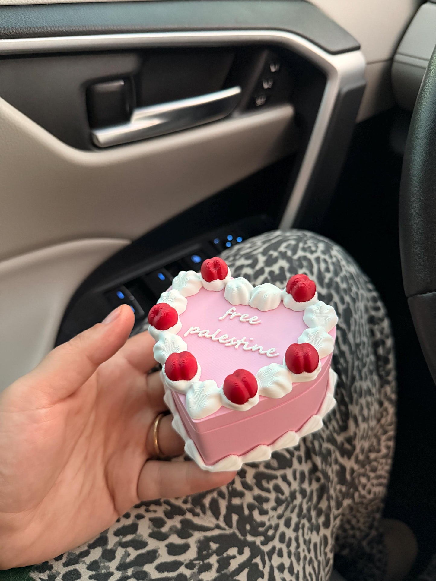 Free Palestine Pink Cake Jewelry Box